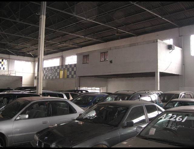 7,677M² WAREHOUSE TO LET IN BLUFF